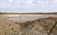 <p>Die Umsetzung des geplanten «Parc des Carrières» vor der Basler Grenze wird konkret. Der Spatenstich erfolgt am 13. September 2020. Die Pflanzarbeiten…</p>