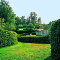 <p>In der europäischen Garten- und Landschaftsarchitektur entwickelten sich moderne Stilvorstellungen erst zu Beginn der 1960er-Jahre zaghaft. Wie in der…</p>
