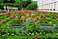 <p>Der barocke Mirabellgarten und der Hellbrunner Schlosspark zählen zu den gärtnerischen und landschaftsgestalterischen Höhepunkten der ehemaligen…</p>