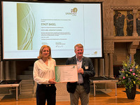 <p>Die Stadt Basel wurde mit dem Goldlabel von Grünstadt Schweiz ausgezeichnet. Das Label wird an Städte und Gemeinden vergeben, die ihre Grünflächen…</p>